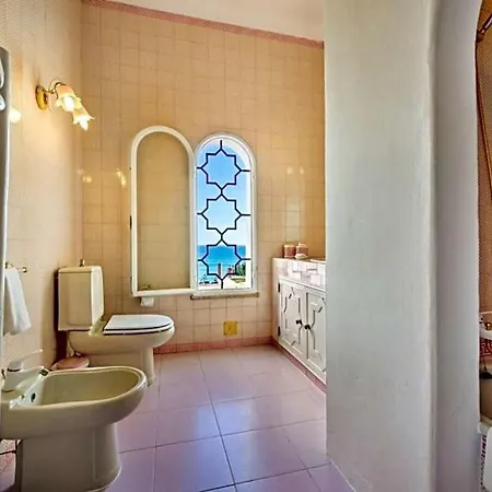 ヴィラ Sleeps 10 Pool Wifi